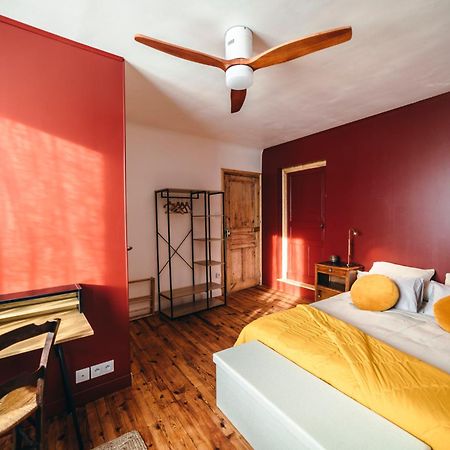 Appartement Cosy Au Coeur Du Village - Le Segala Montbazens Kültér fotó